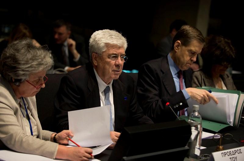 15-4-2014 ΣΥΜΒΟΥΛΙΟ ΛΟΥΞΕΜΒΟΥΡΓΟ ΚΑΠ