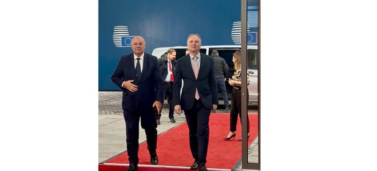 fototypos2302260 fototypos2302260