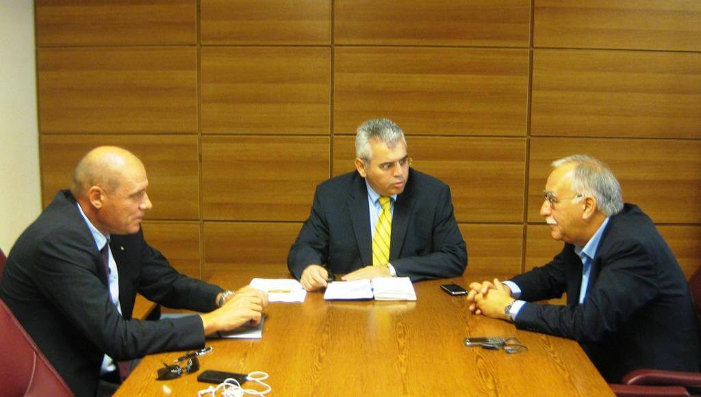 foto_typos231012a_xarakopoulos